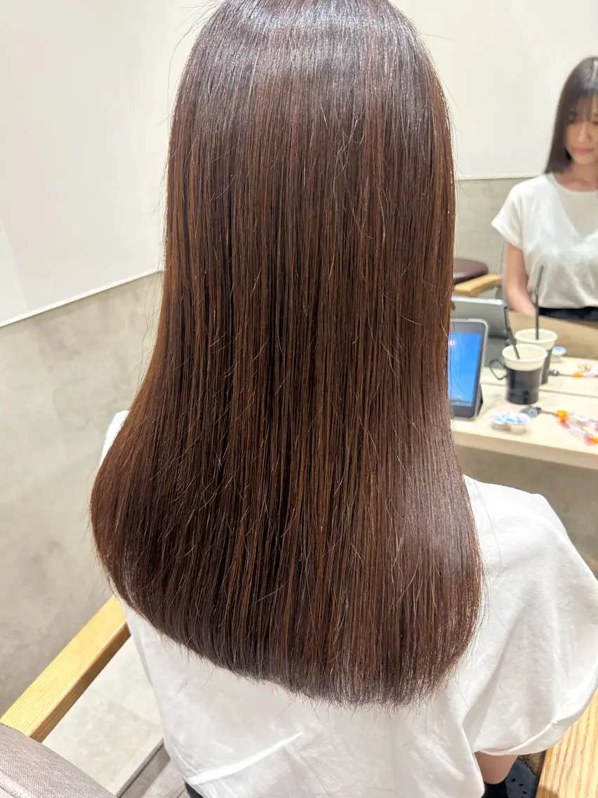 カラー 古山 瞳のヘアスタイル