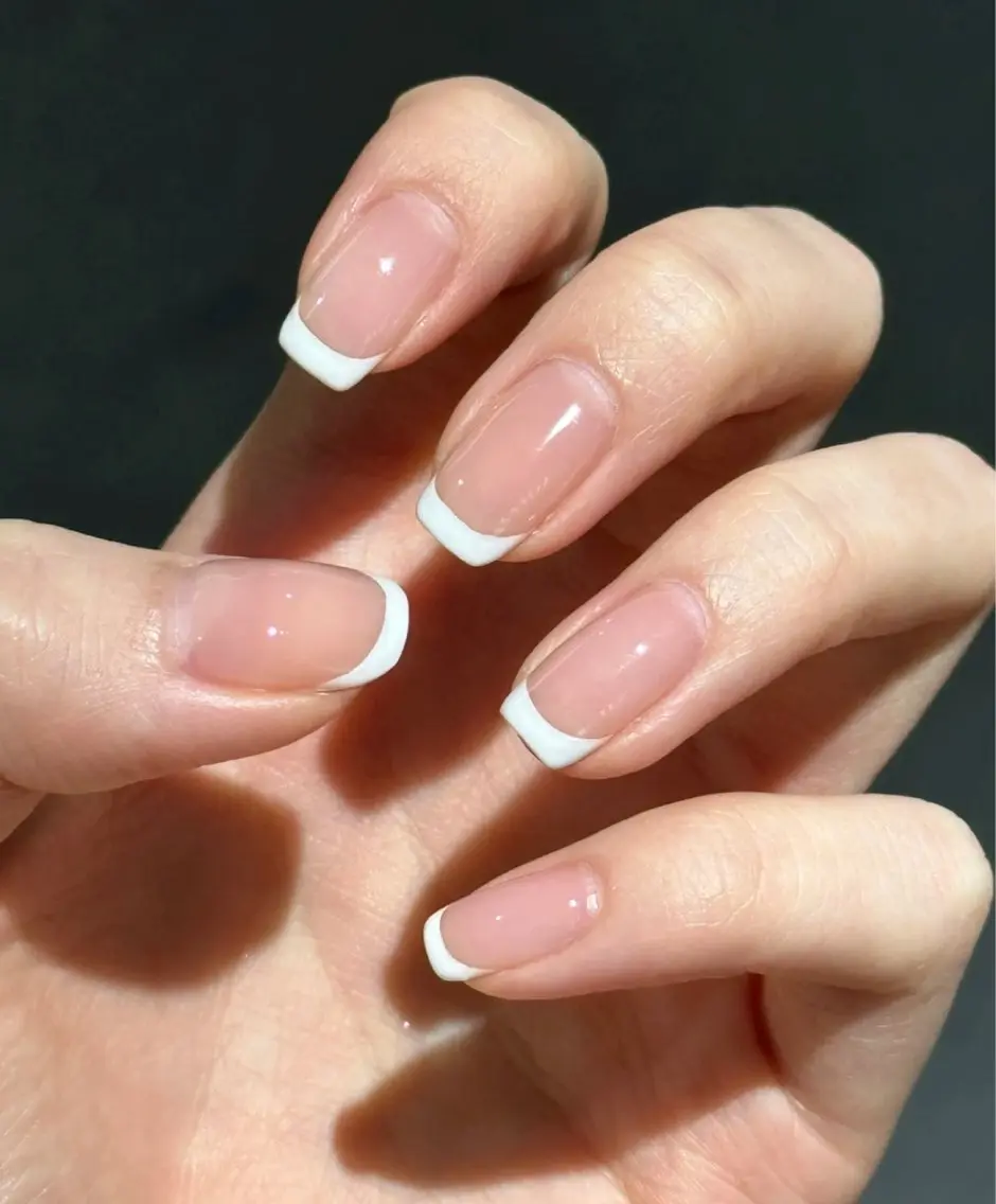 ネイル フレンチネイル ハンドネイル Ai Nailのネイルデザイン