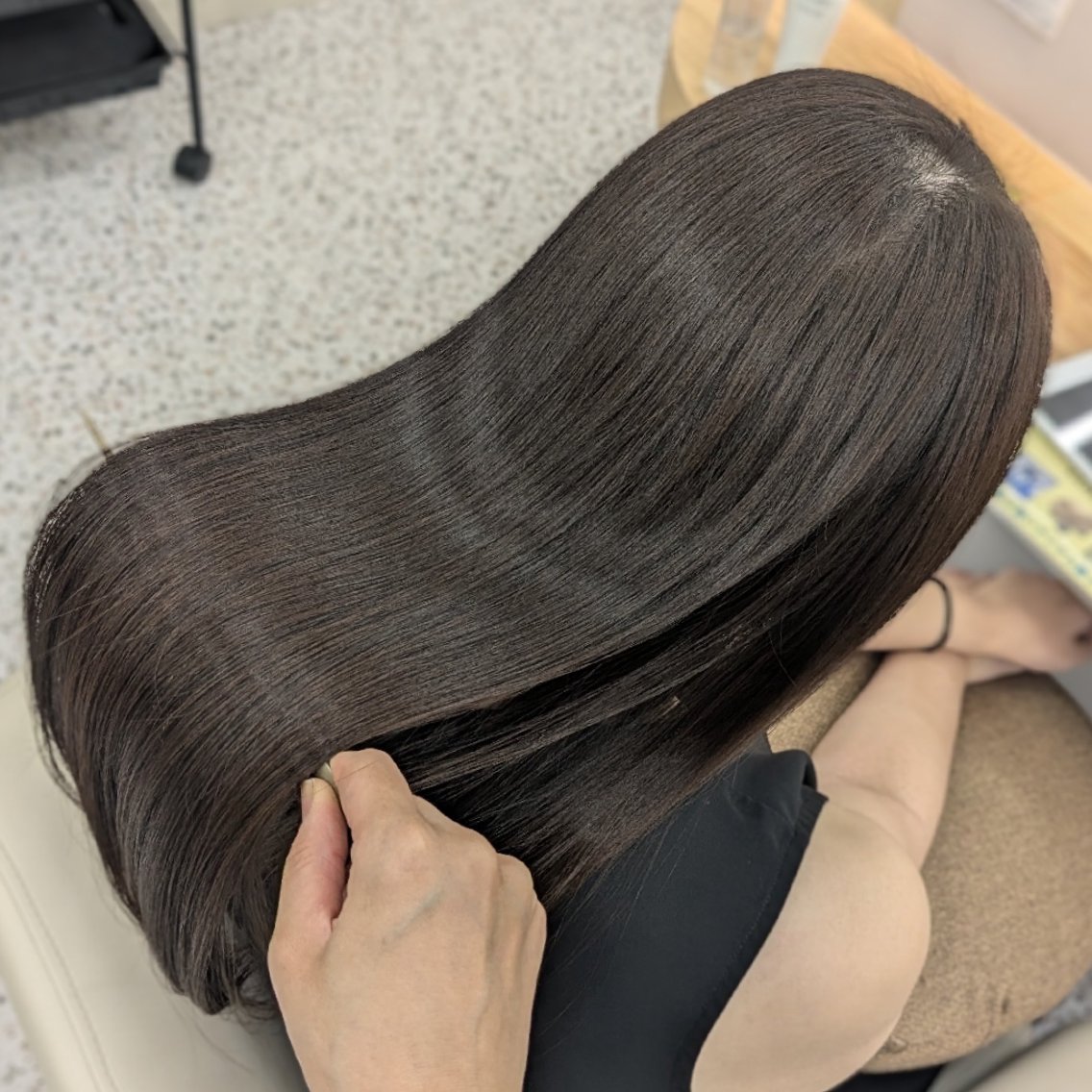 カラー 🌻 銀座水素ケア 🌻 只腰 花のヘアスタイル