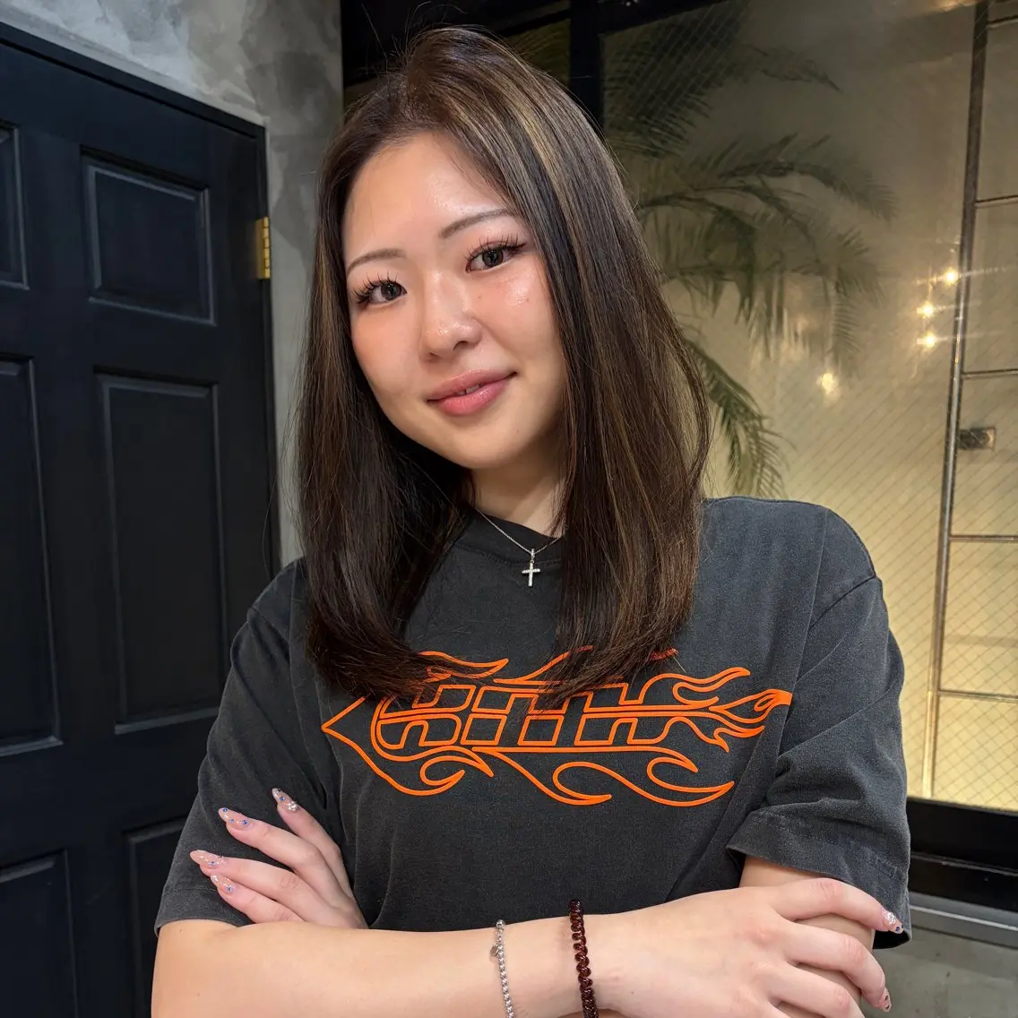 セミロング カラー カット ヘアカラー トリートメント くびれレイヤー/艶 カラー　MADOKAのヘアスタイル