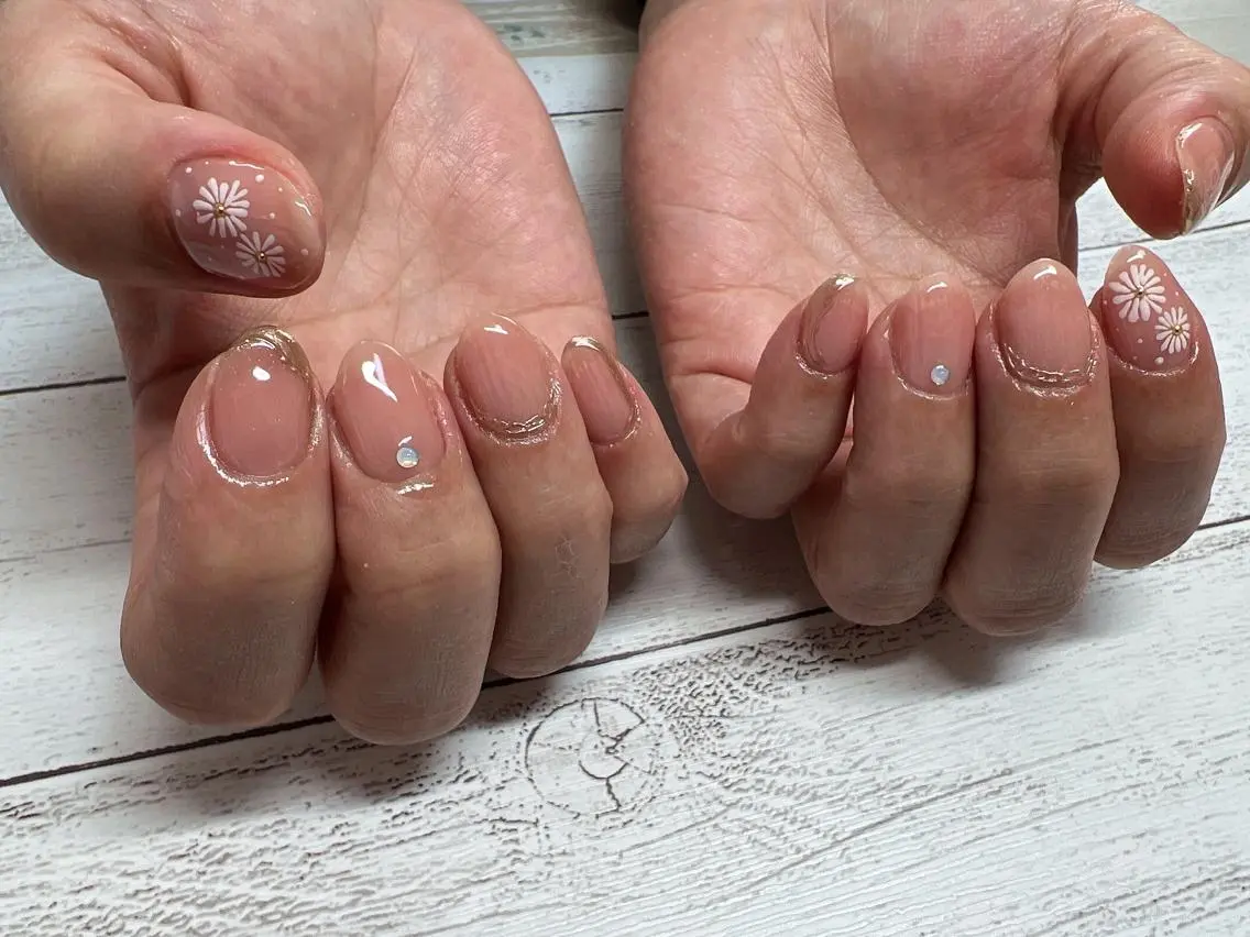 ネイル Lavish nailのネイルデザイン