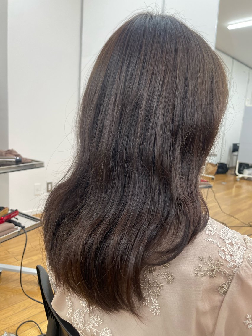 ロング う けんじょうのヘアスタイル