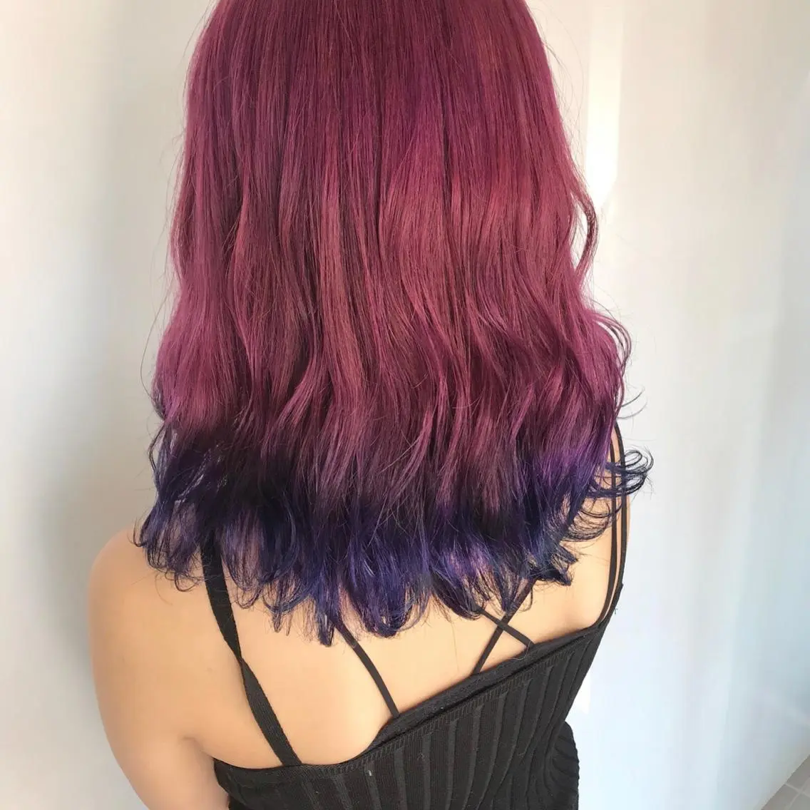 セミロング YUI𓍯エクステ /ニュアンスカラーのヘアスタイル
