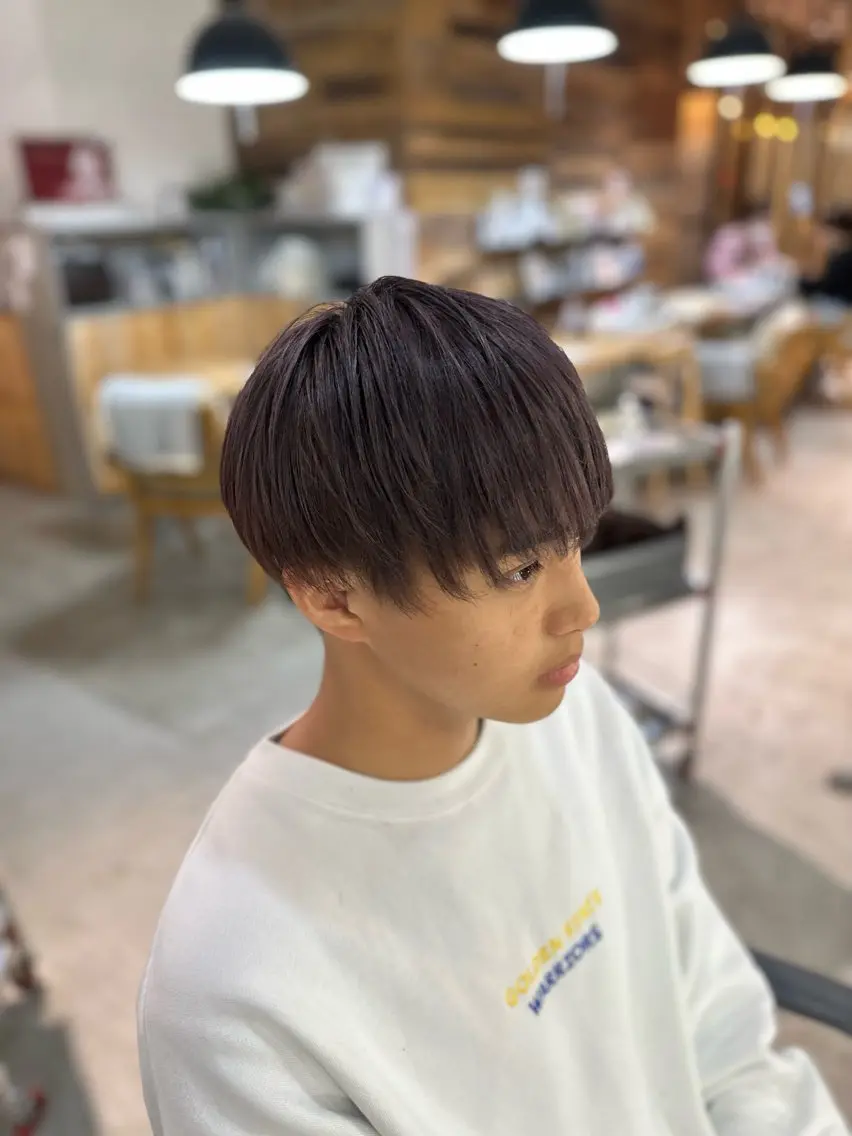 カラー メンズ マッシュ グレージュ ミルクティーグレージュ 溜一太/似合わせ/ メンズカットのヘアスタイル
