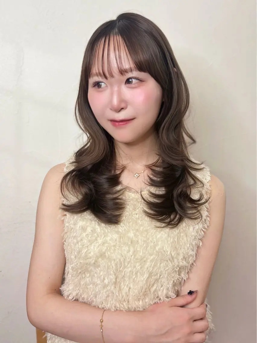 セミロング そ にのヘアスタイル
