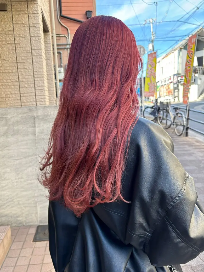 ロング カラー 【aini天王寺】 𝐚𝐢𝐫𝐢✂︎のヘアスタイル