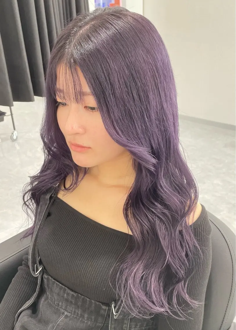 ロング カラー ラベンダーカラー シルバー 韓国風ヘア Amour なぐらのヘアスタイル