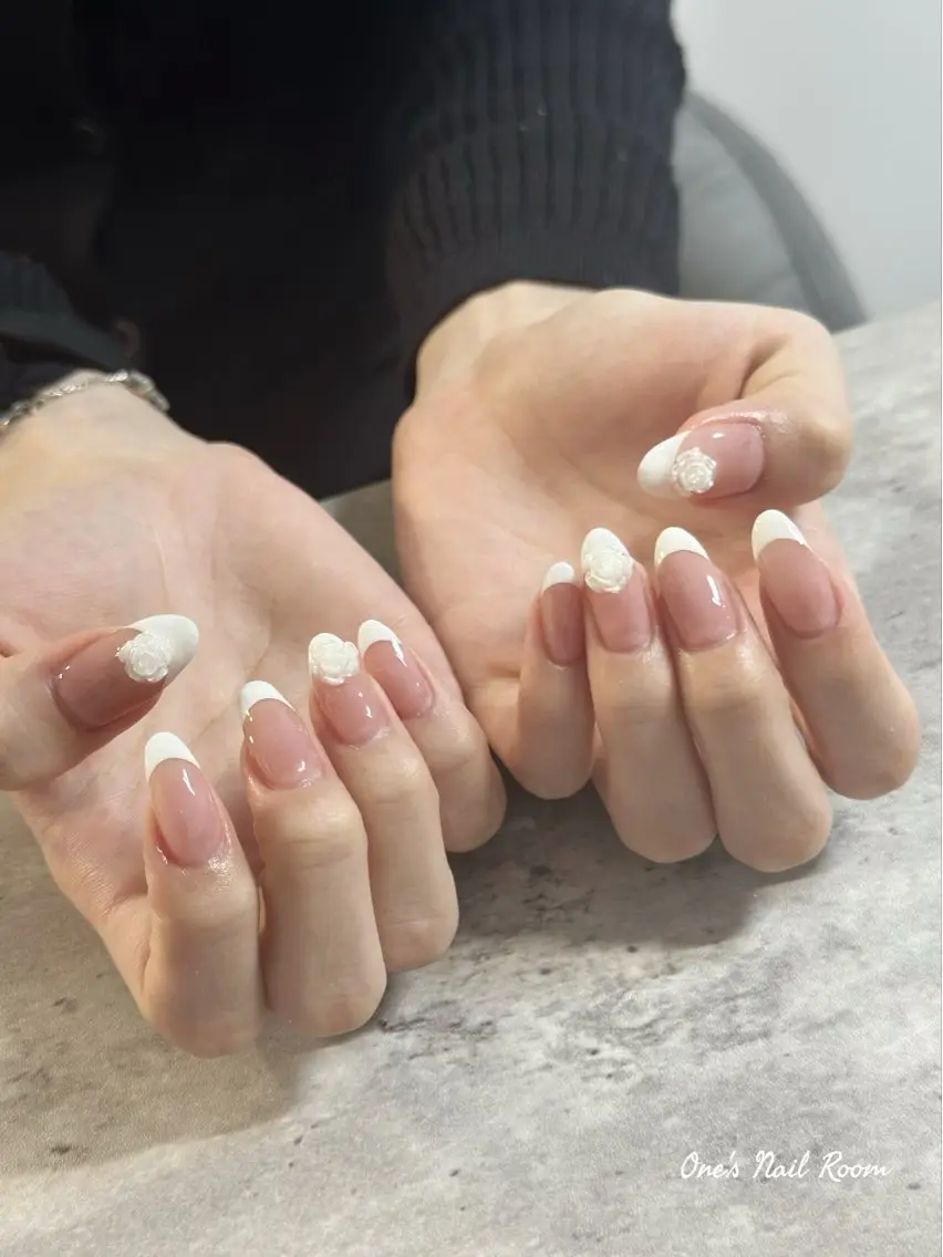 ネイル ハンドネイル One's Nail Roomのネイルデザイン