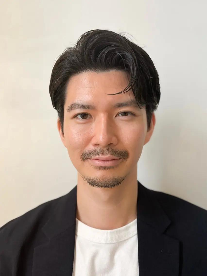 パーマ メンズ ビジネス フェザーパーマ メンズパーマ カット 【メンズ縮毛矯正】 FILMS  軍司のヘアスタイル