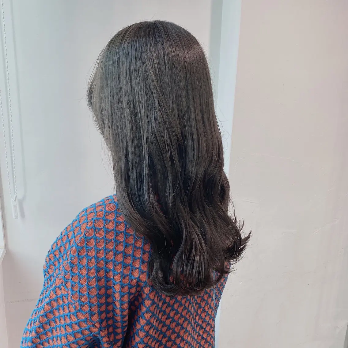 ロング カラー ヘアカラー トリートメント 𓏸レイヤー髪質改善 透けカラーカノン🫧のヘアスタイル