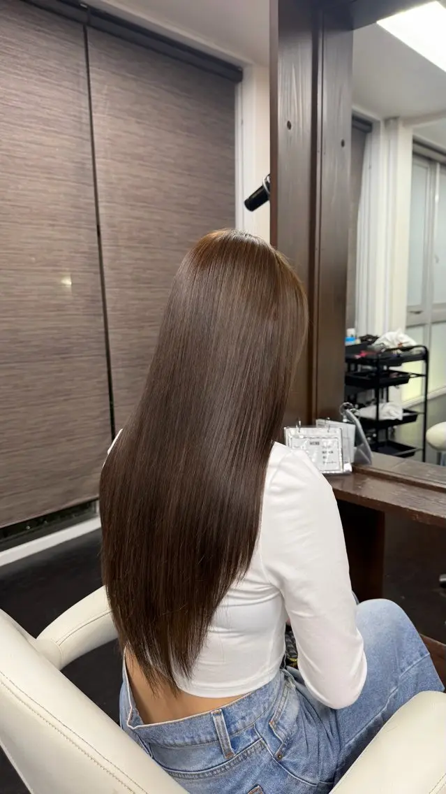 カラー OTOHA OLUOLUのヘアスタイル
