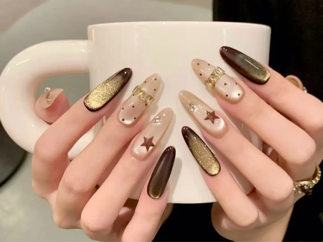 ネイル 🦋Minmin nail salonのネイルデザイン
