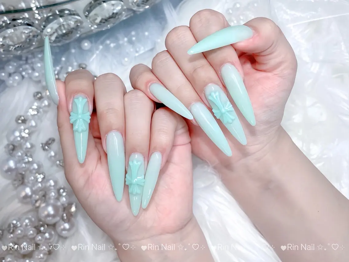 ネイル オーロラネイル チークネイル 桜ネイル クリアネイル ドット ハンドネイル Rin Nail Shinokuboのネイルデザイン