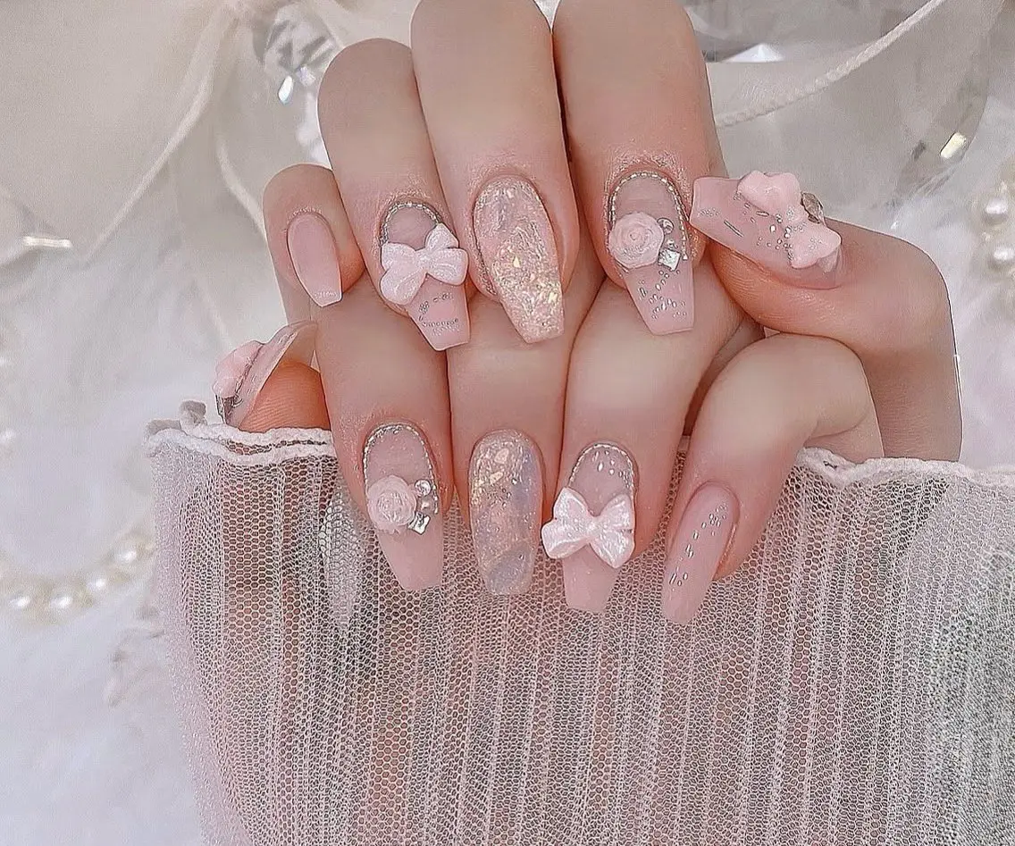 ネイル Ecrin nail ✨Yukiのネイルデザイン