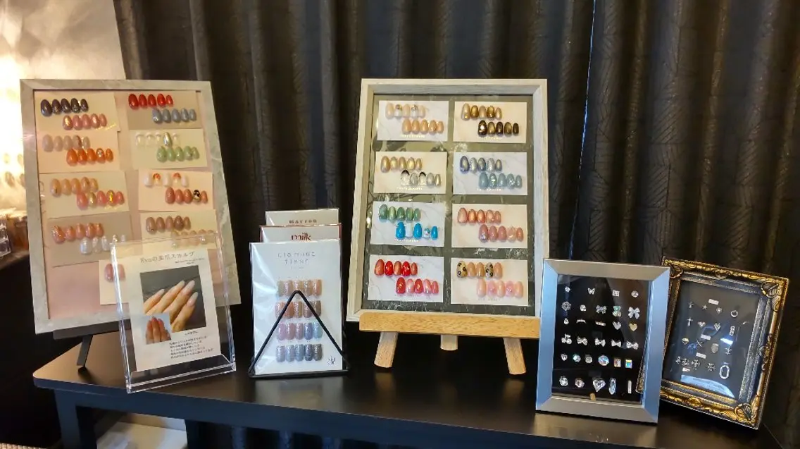 ネイル Éva nail MARIのネイルデザイン
