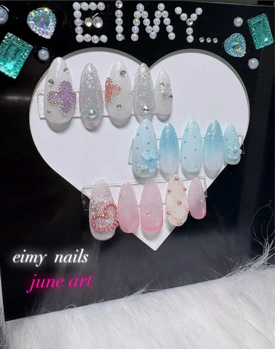 ネイル ブルー フラッシュネイル グラデーション ラメ(グリッター) マグネットネイル ハンドネイル eimy nails♡のネイルデザイン
