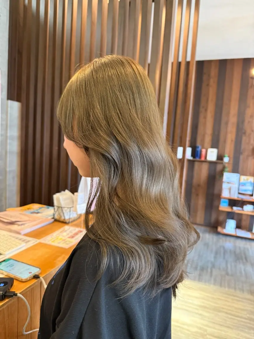 【✨ご新規様限定価格✨】似合わせカット+ブリーチなしダブルカラー+前処理トリートメントの写真