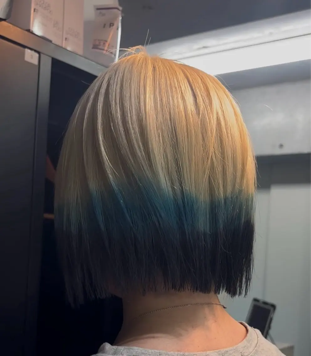 ミディアム カラー ブロンド ヘアカラー トリートメント 落ちる黒 森崎雄斗のヘアスタイル