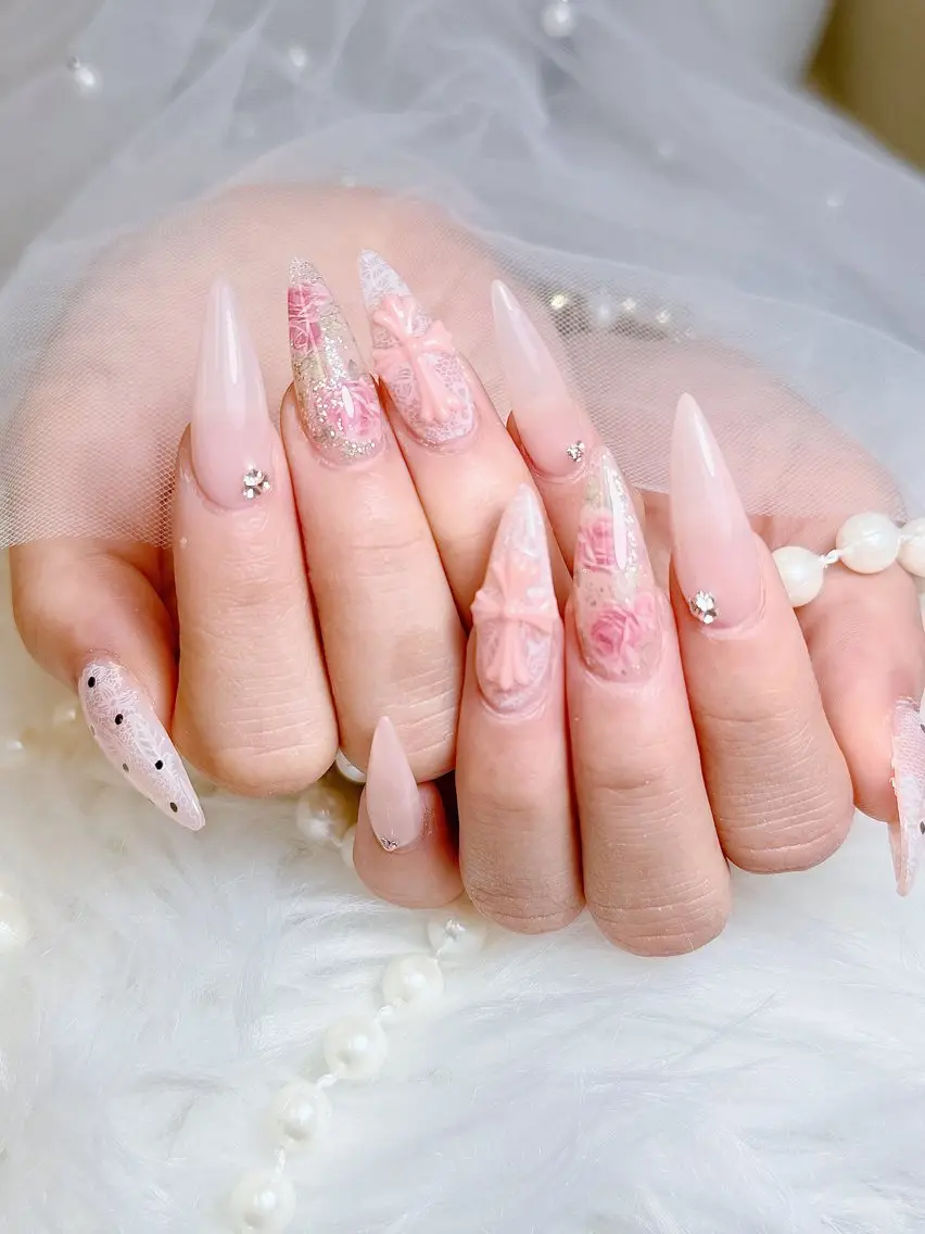 ネイル チークネイル 長さ出し フットネイル 韓国ネイル マグネットネイル ハンドネイル ハンドケア AN NAIL 高田馬場_HOAのネイルデザイン