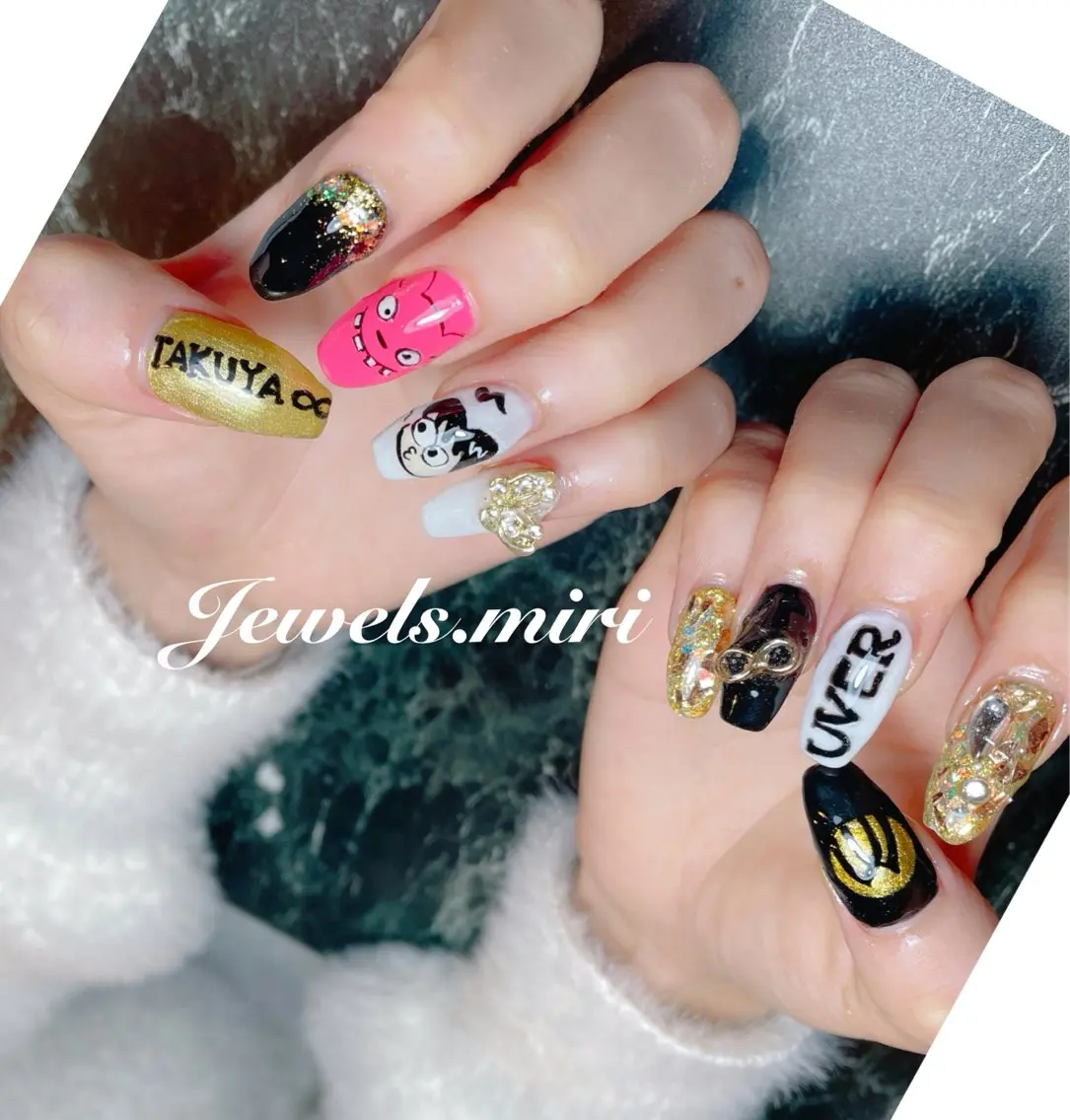 ネイル ロングネイル UVネイル ネイルサロン Jewels Mのネイルデザイン