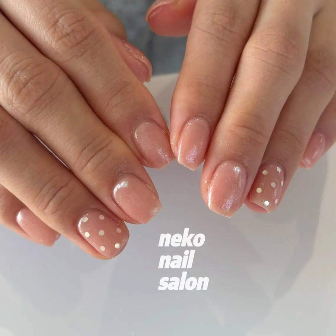 ネイル ドット シンプルネイル ハンドネイル neko nailのネイルデザイン