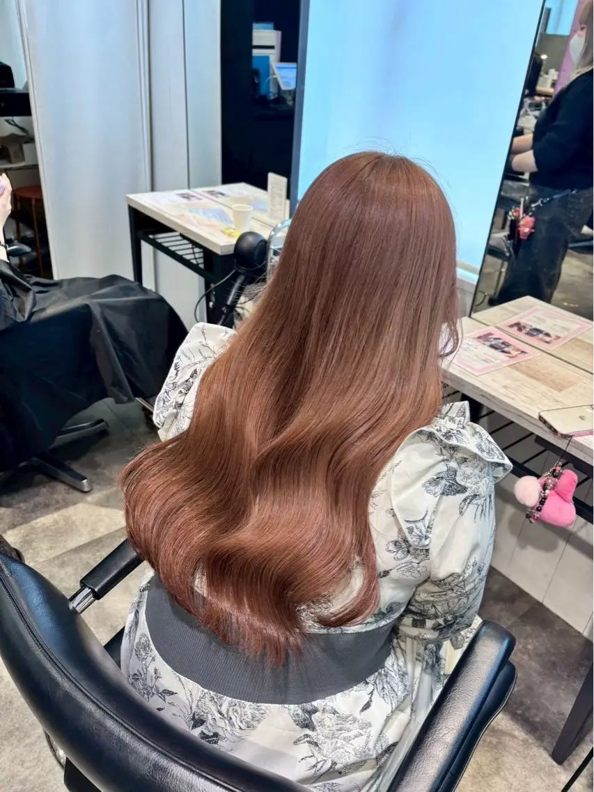 セミロング カラー ヘアカラー トリートメント 縮毛矯正✨/レイヤー /艶カラー✨レオンのヘアスタイル