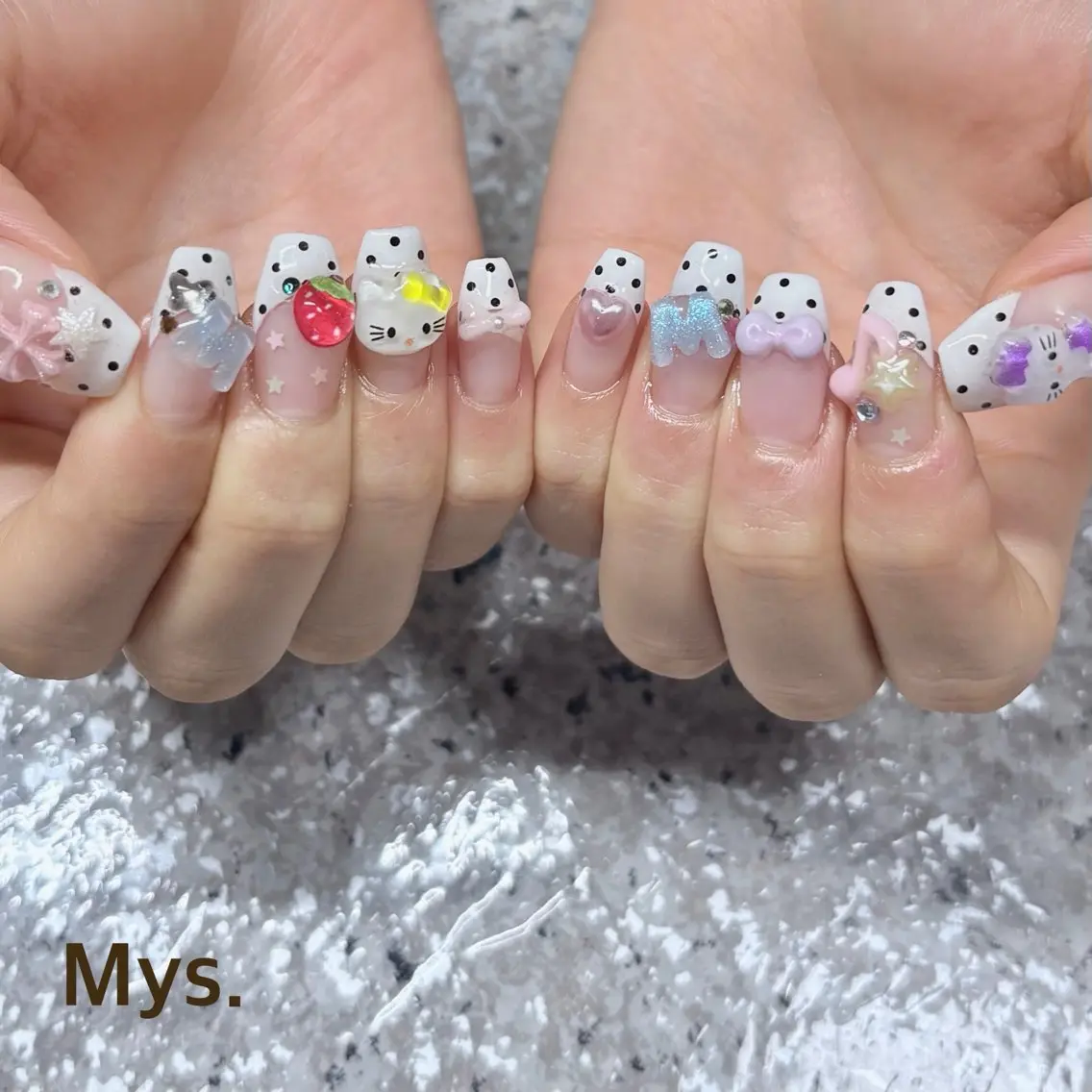 ネイル ハンドネイル Mys. 三上紗紀のネイルデザイン