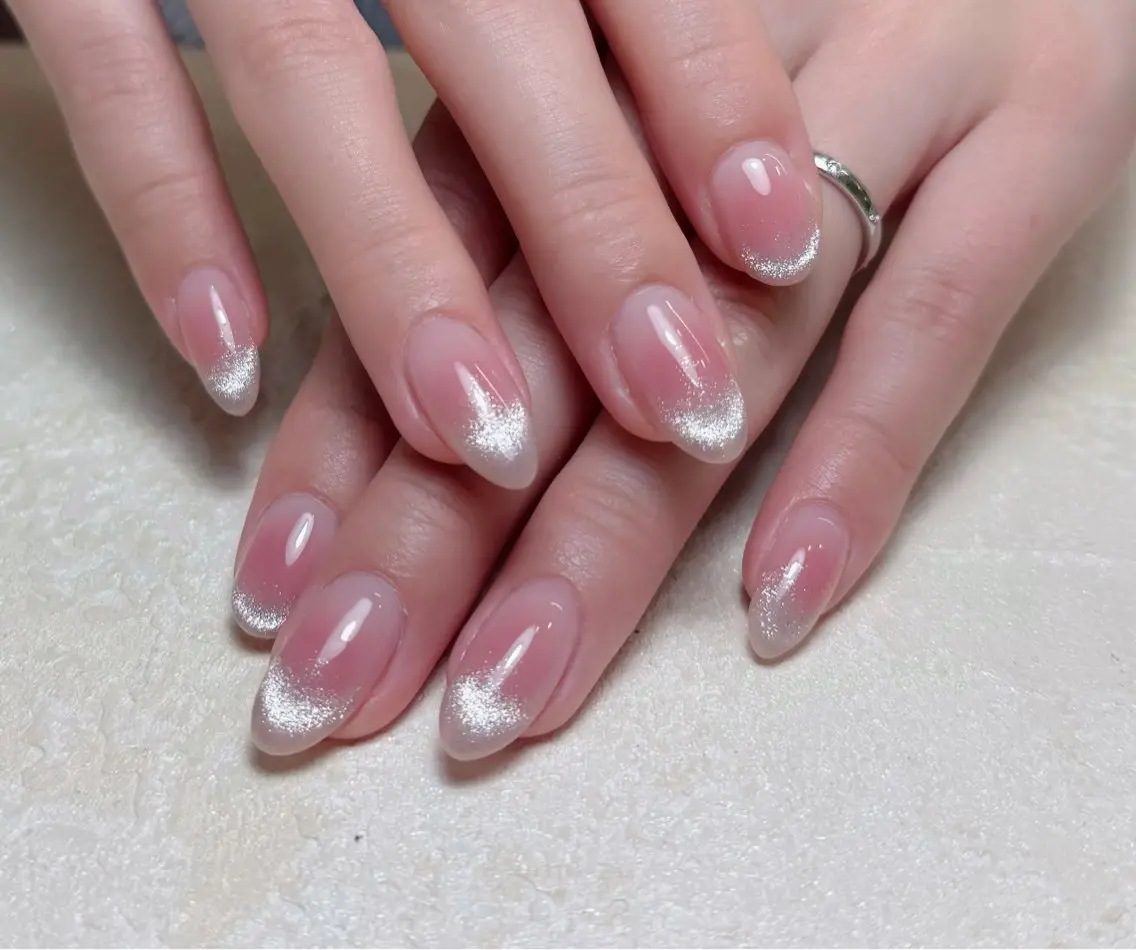 ネイル アートネイル オーロラネイル 長さ出し フレンチネイル ジェルネイル ハンドネイル 中野駅から2分 MEO NAILのネイルデザイン