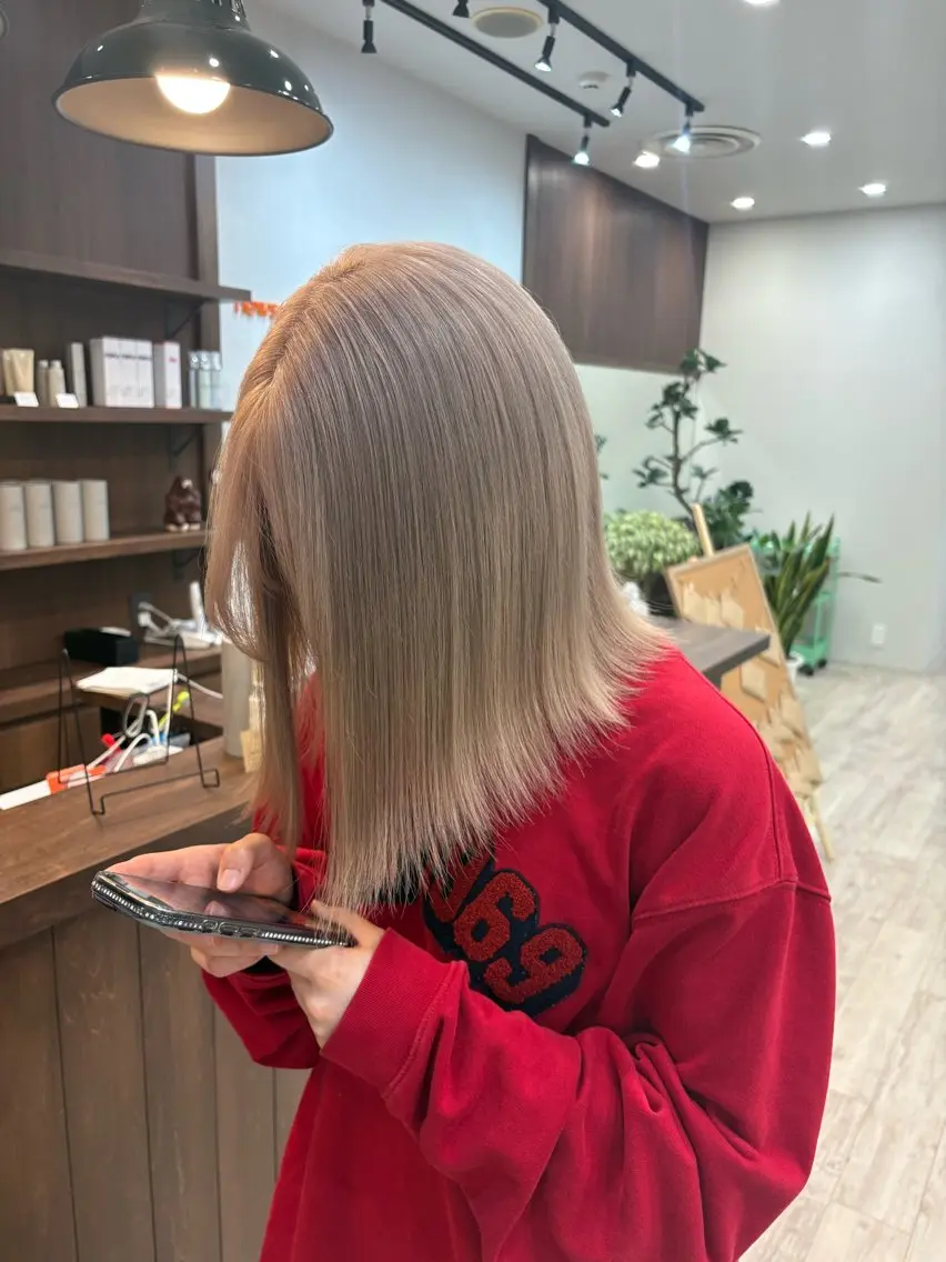 カラー ヘアカラー まろみ暖色×ボブ ×chia🕯のヘアスタイル