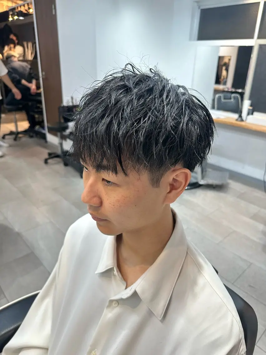 メンズ 縮毛矯正モデル大募集 🇺🇸隼也🇪🇸のヘアスタイル