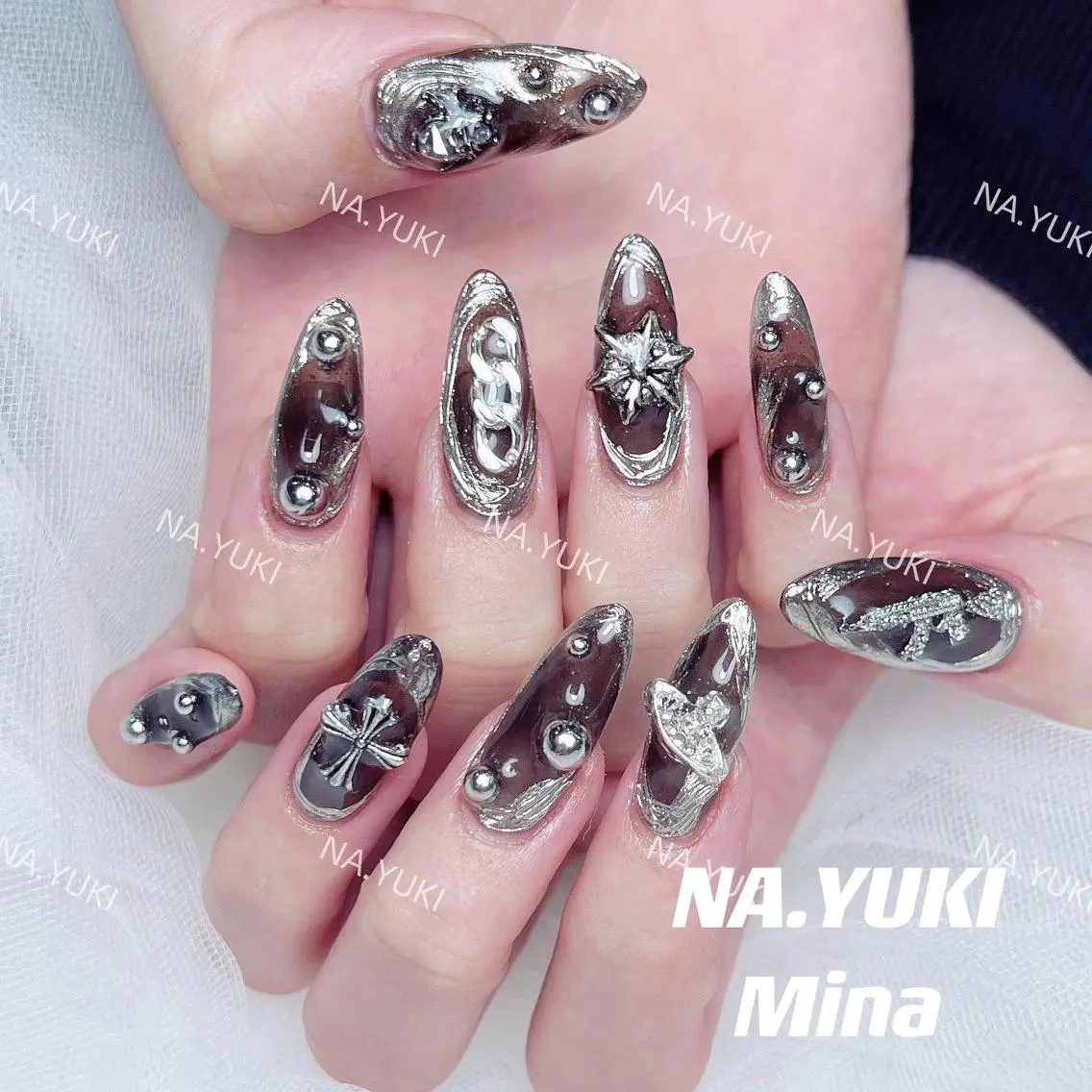ネイル ハンドネイル ハンドケア ナユキNA.YUKI 新宿店のネイルデザイン