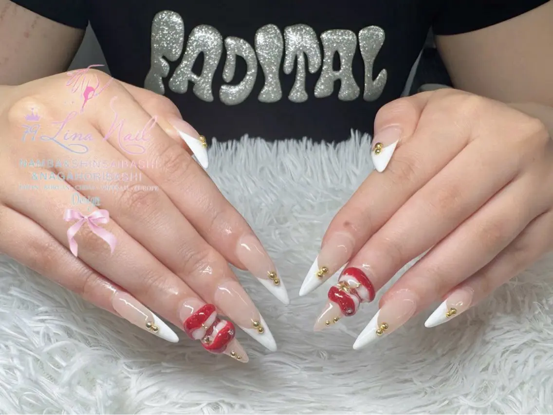 セミロング ハンドネイル Linanail Nambaのマツエク・マツパデザイン
