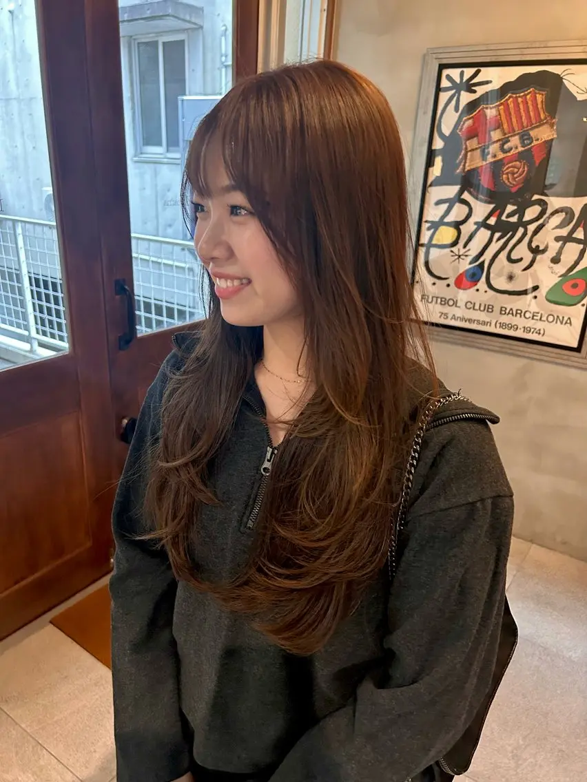 ロング カット NAJEY セナのヘアスタイル