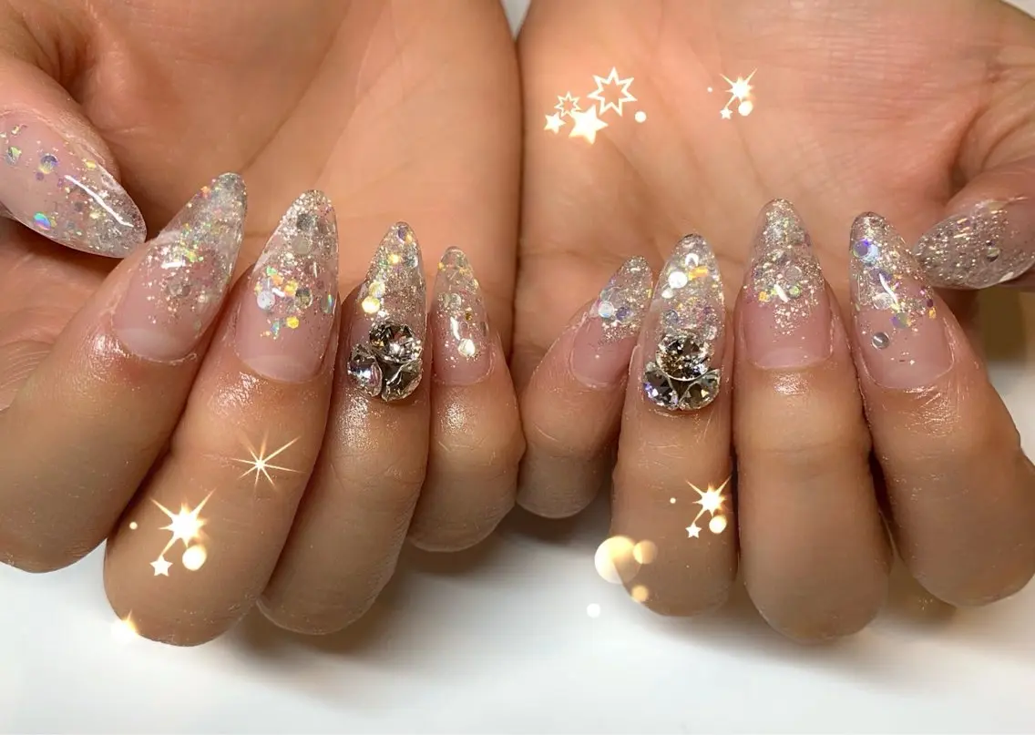 ネイル ハンドネイル glitter na ils AYAのネイルデザイン