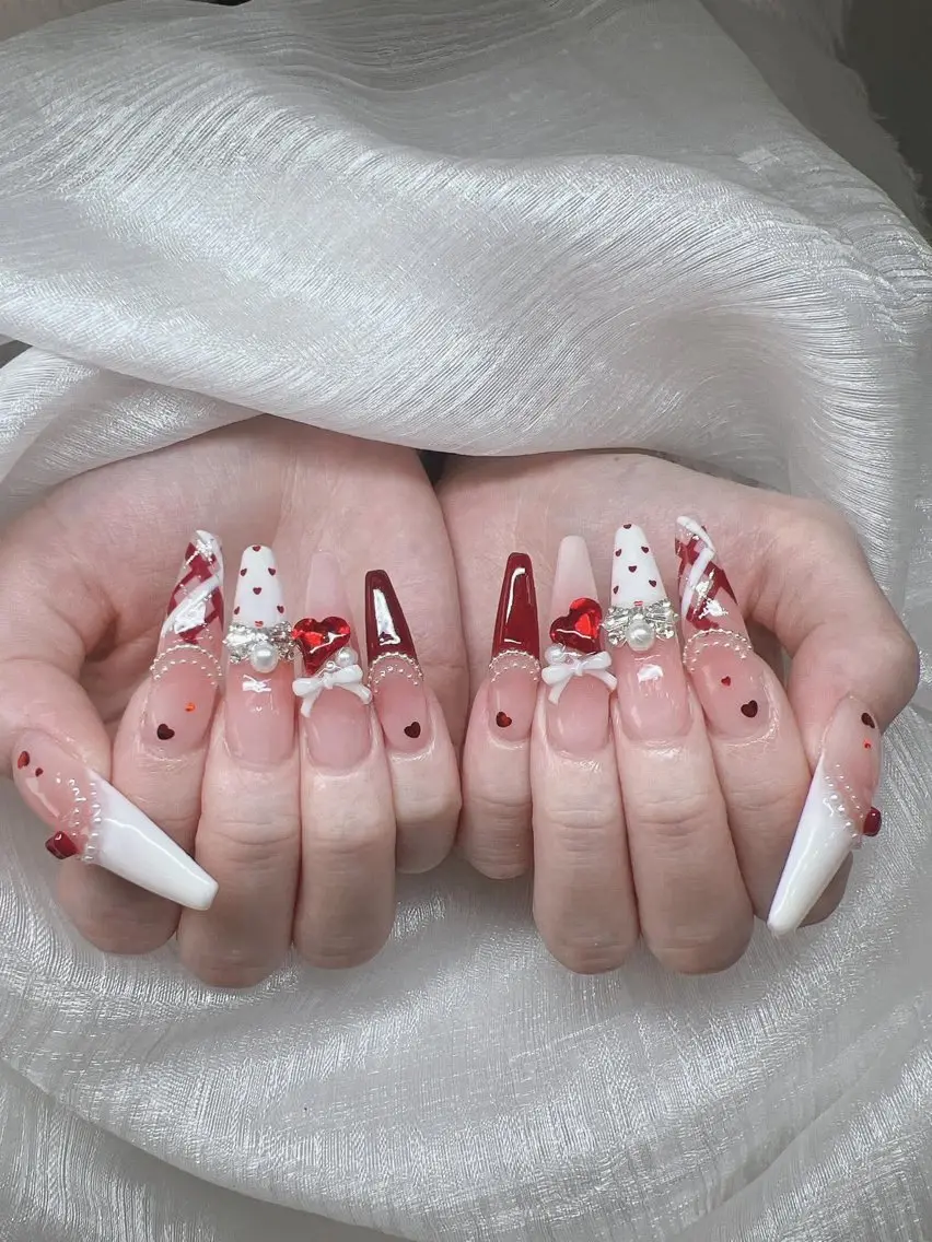 ネイル Lee Nailsのネイルデザイン