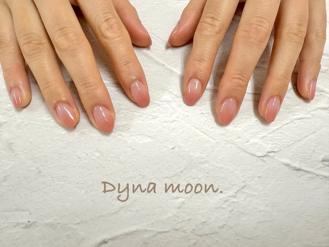 ネイル グラデーション ハンドネイル Dyna moon. yukihaのネイルデザイン