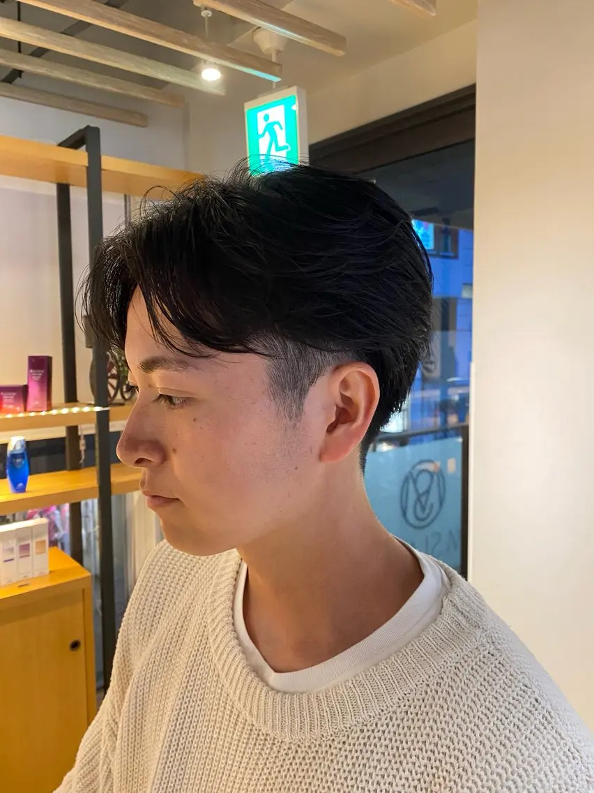 メンズ センターパート メンズ就活ヘア 学生(メンズ向け) 乙骨 進之介のヘアスタイル