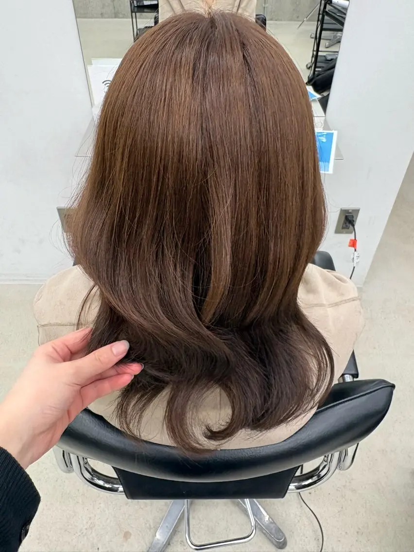 カラー 伊藤七奈/名古屋/ ハイトーン/ブリーチのヘアスタイル
