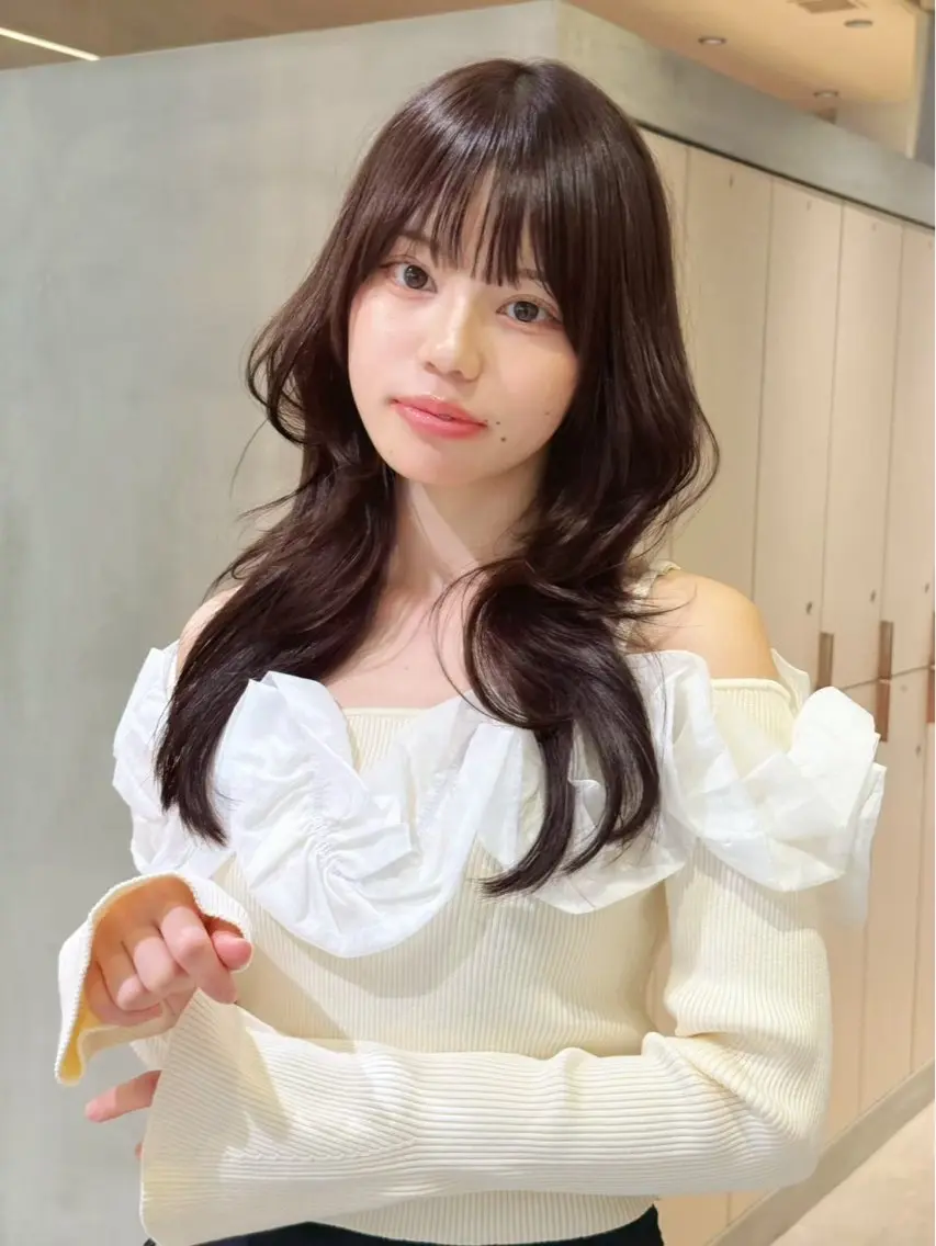 ミディアム カラー カット 縮毛矯正 トリートメント 🦋韓国風レイヤー/ 艶髪矯正🦋凛太郎のヘアスタイル