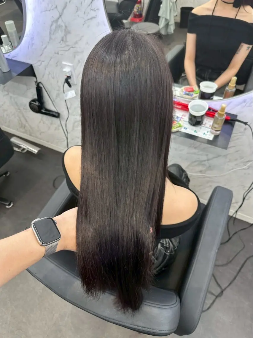 カラー ベージュカラー ブリーチ 透明感カラー ブリーチなしカラー オレンジ ⋆✦ Leon カット¥1100‼️のヘアスタイル