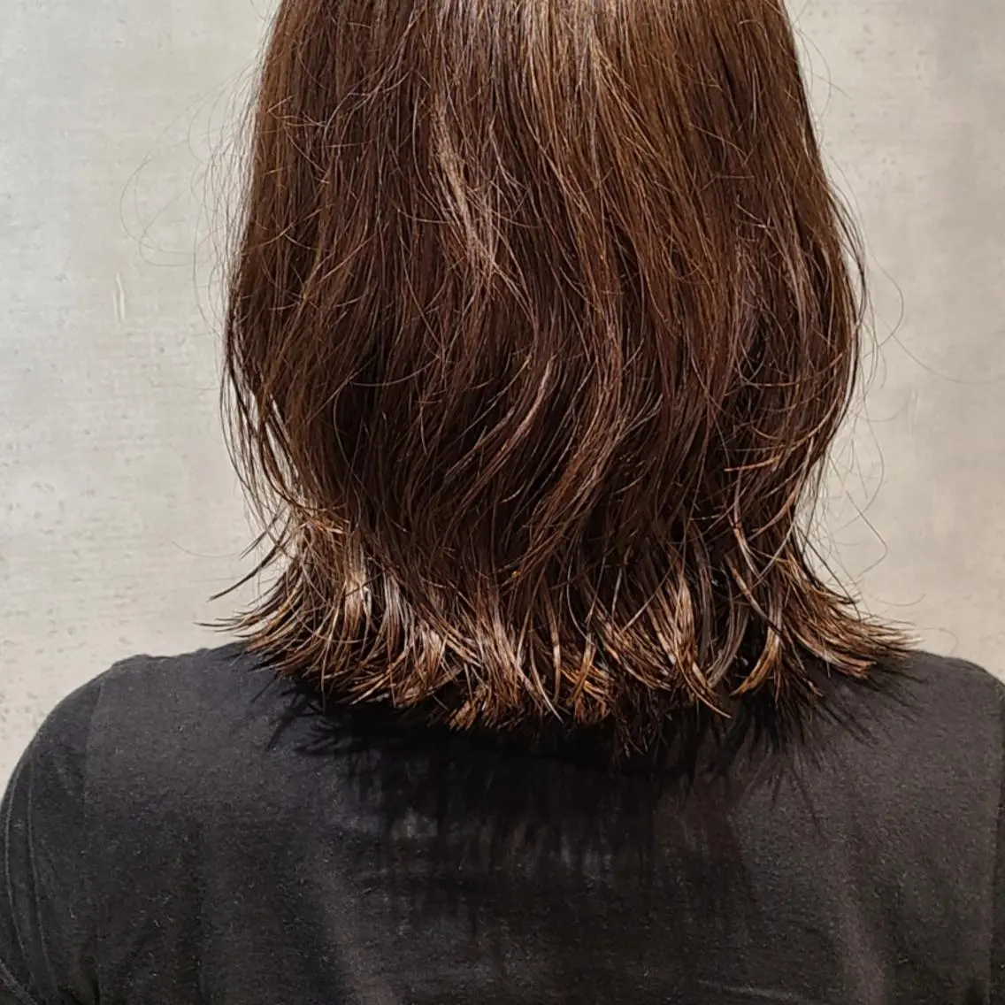 ミディアム カラー パーマ ミディアムパーマ 西田 理沙のヘアスタイル