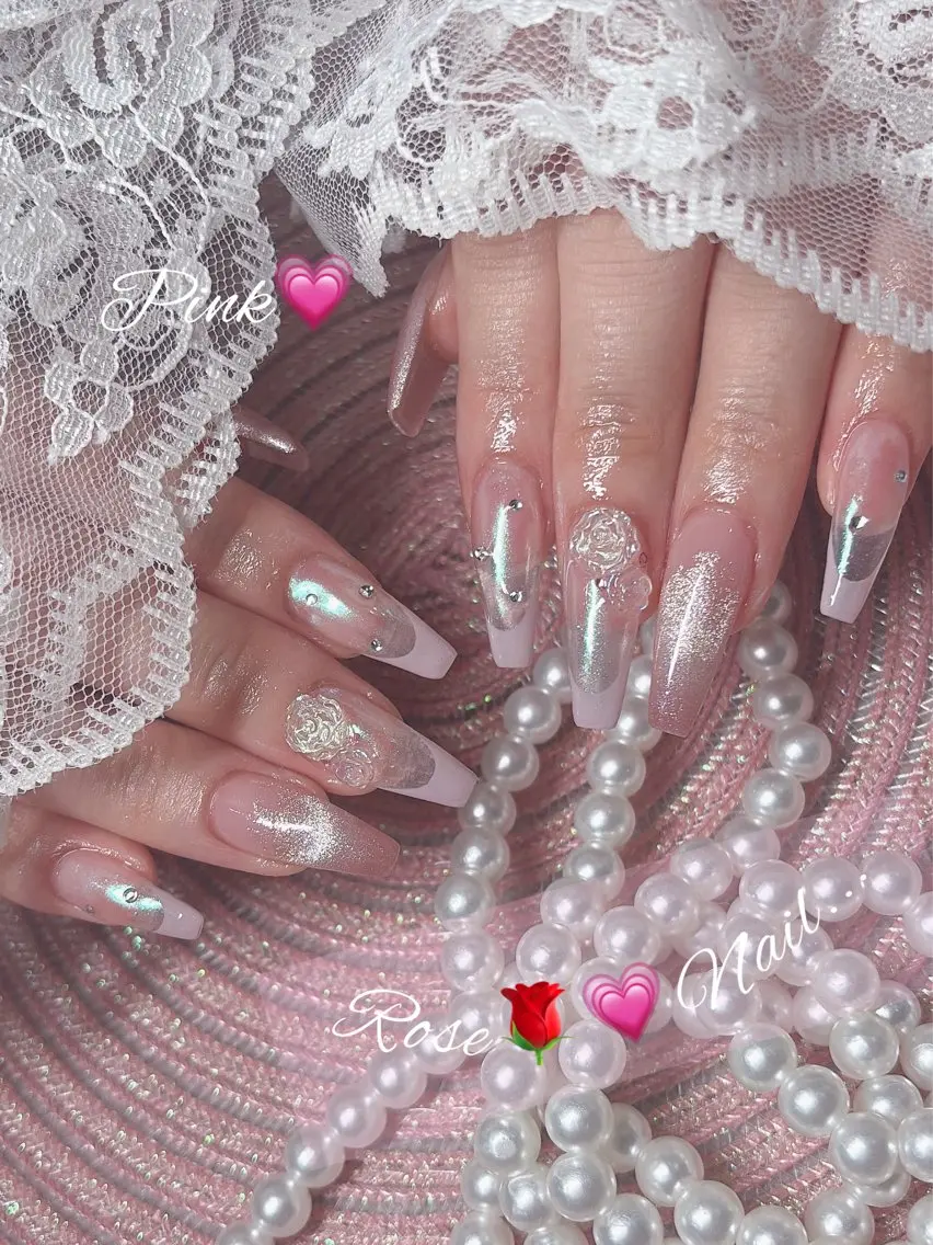 ネイル ハンドネイル RiLion💗 Risa🦋💜のネイルデザイン