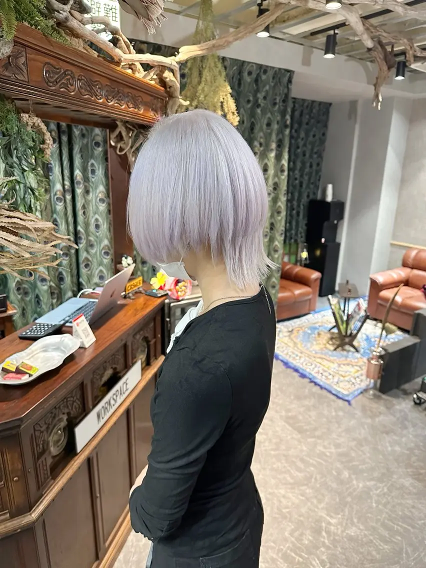 ミディアム カラー ミディアムパーマ ブリーチ ケアブリーチ ダブルカラー ハイライトカラー カット ヘアカラー トリートメント レイヤーブリーチ特化 ホワイト専門/岸のヘアスタイル