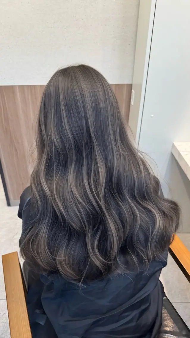 ロング カラー グレージュ ハイライトカラー ハイライト ロング カット ヘアカラー ハイライト/髪質改善 裕樹のヘアスタイル