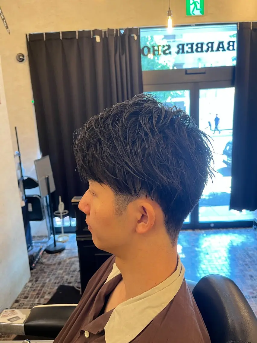 ミディアム 山崎 ユキヤのヘアスタイル