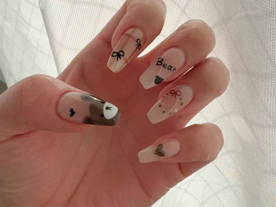 ネイル アートネイル オーロラネイル フレンチネイル ガラスフレンチ ロングネイル ハンドネイル XIMINANAIL SALON堀江店のネイルデザイン