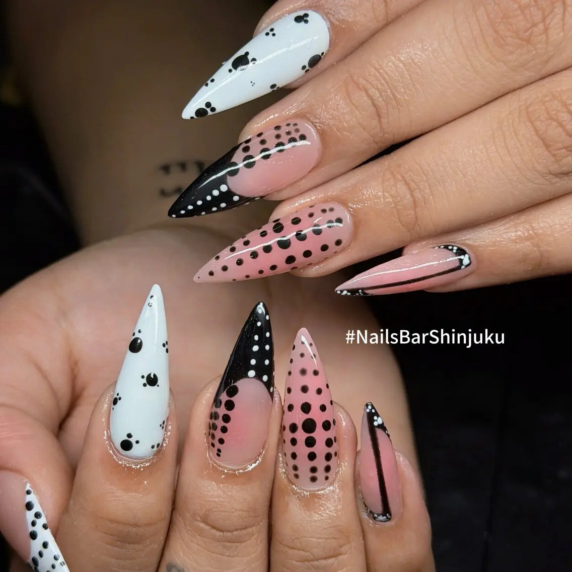 ネイル 長さ出し フレンチネイル ジェルネイル 韓国ネイル ロングネイル NAILS BAR SHINJUKUのネイルデザイン