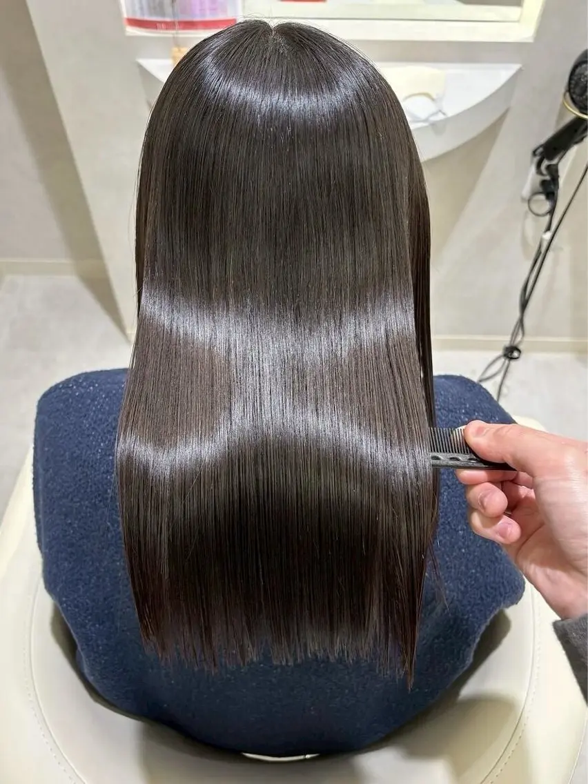 ロング カット 縮毛矯正 トリートメント ✨縮毛矯正✨艶髪✨️ 髪質改善✨鴻巣✨️のヘアスタイル