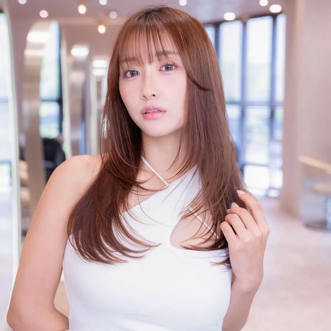 ロング ボブ 顔まわりレイヤー 顔周りカット ハッシュカット 髪質改善 原宿/韓国/髪質改善 /レイヤー/ボブのヘアスタイル