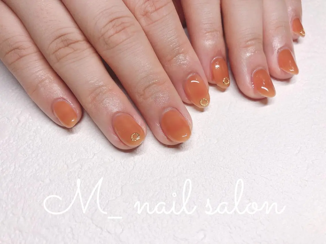 ネイル ワンカラーネイル M_ nail salonのネイルデザイン